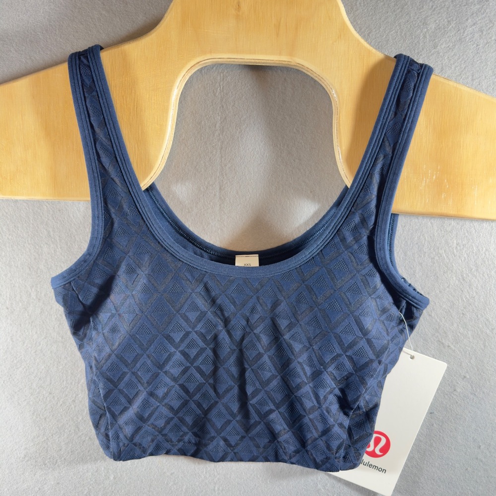 477 |‎ NWT Lululemon Textured Mesh Tennis Tank Built-in Bra Women XXS Club Blue
